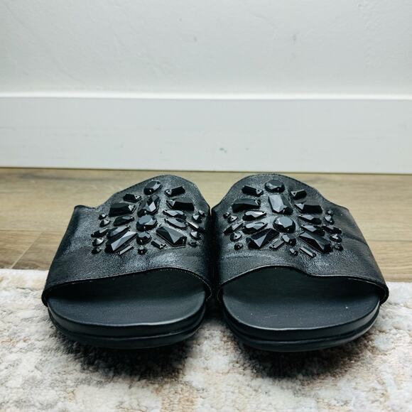 Kenneth Cole Black Stone Embellished Sandals/Slides Size 8 - Picture 3 of 10